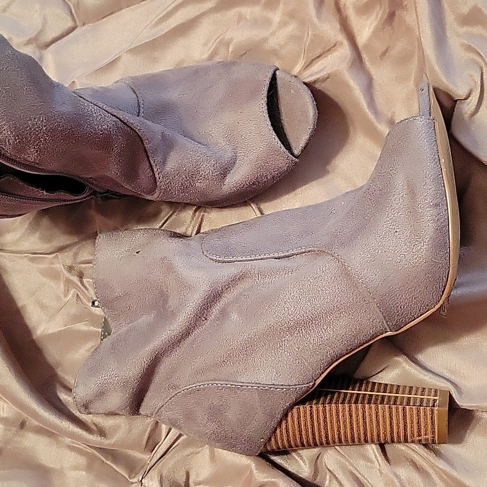 Gray Booties With Open Toe - image 2